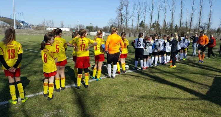 Kolejne wygrane mecze w lidze młodziczek U13